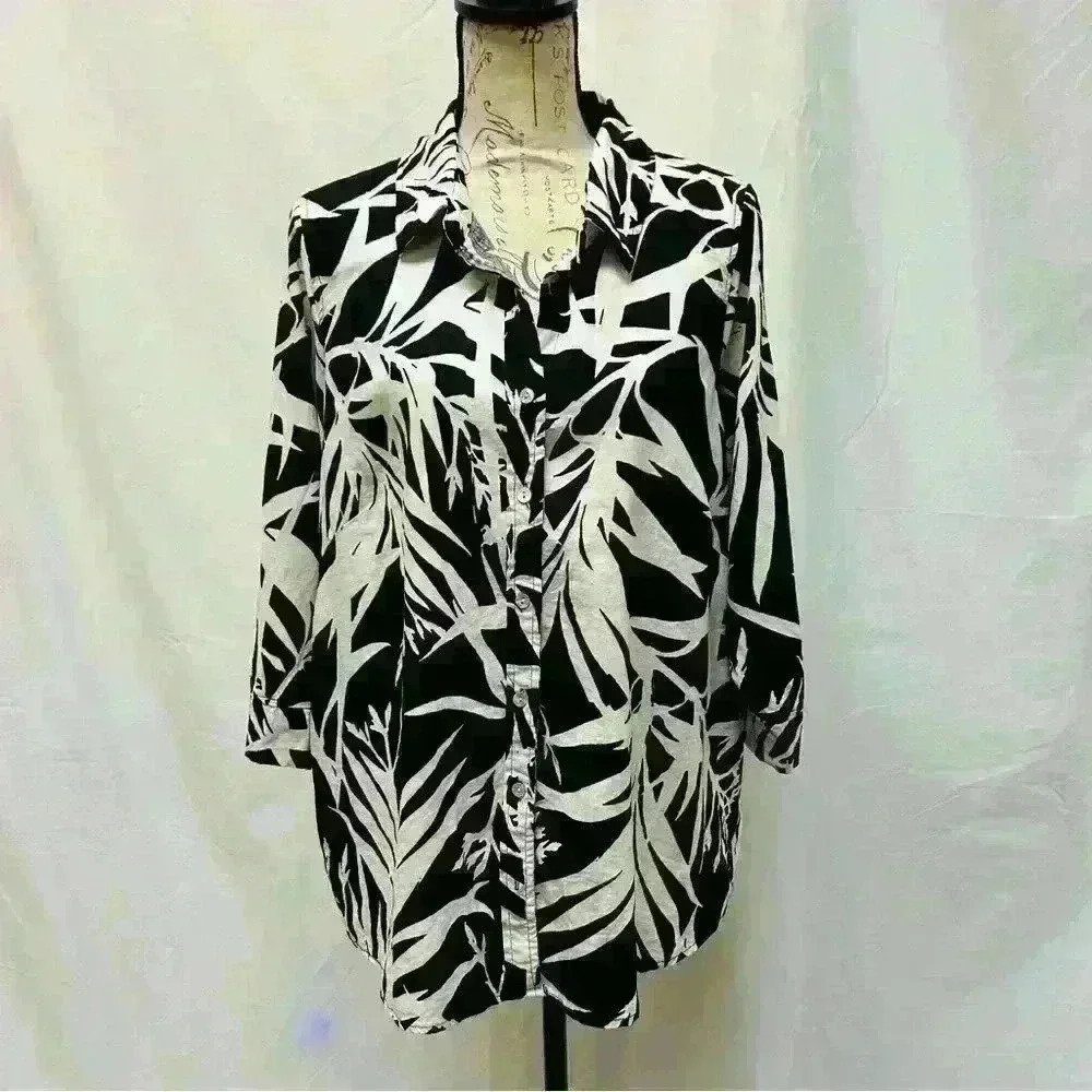 Rachel Zoe Long Sleeve Relaxed Fit Button Down Collar Shirt Black and White - Picture 3 of 10